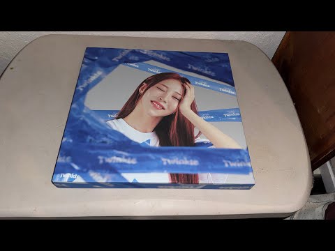 Moon Byul 1st Album Repackage Starlit Of Muse Unboxing