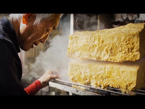 Finding Taiwan’s Stinkiest Tofu (Shocking Ingredients: Illegal or Not?)