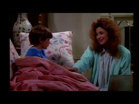 Designing Women Season 2-E12 I'll Be Home for Christmas | Throwback TV | Designing Women