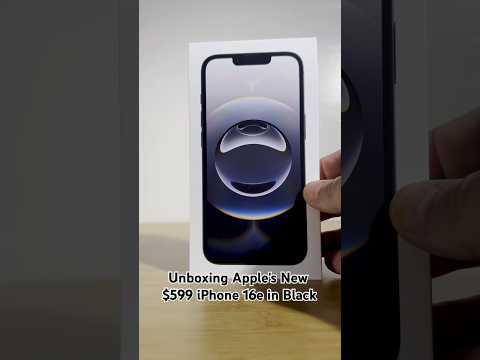 Unboxing the iPhone 16e in Black