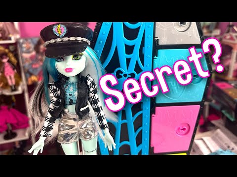 Monster High Skulltimate Secrets Frankie Stein Doll Review