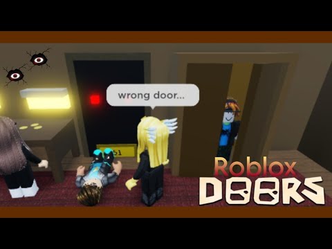 Me and my friend played DOORS [Roblox Doors]