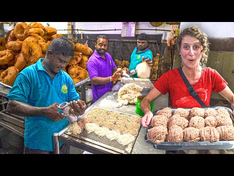 SRI LANKAN Street Food in Colombo - EGG HOPPERS & STRING HOPPERS + BEST STREET FOOD IN SRI LANKA!