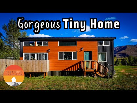 Couple renovates gorgeous 12' wide Tiny House! On large community lot