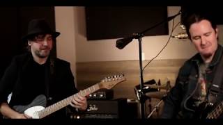 Andy Wood tribute to Eric Johnson  "Back to Austin" from the Suhr live sessions