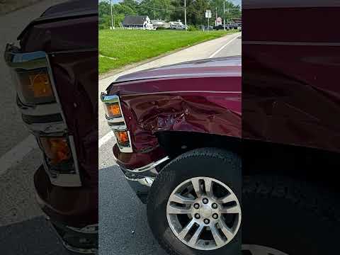 Unaware Pickup Truck Cause Brutal Car Crash