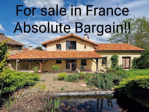 Property for sale in Charente,France - Detached 3 bedroom house,  inground heated pool.....