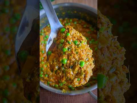 The Easy Way To Make Rajasthani Kacchi Haldi Ki Sabji | कच्ची हल्दी की सब्जी #shorts