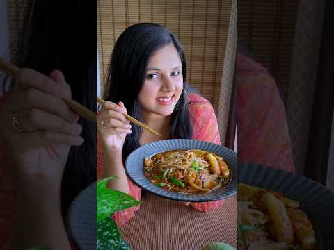 A Warm And Comforting Noodle Soup From Tibet - Thukpa #shorts #thukpa