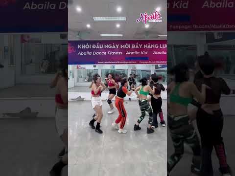 Lại một lớp học siêu quậy của Abaila ạ 😍 yêu lắmm #zumbavietnam #abailadancefitness