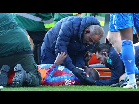 Jean Philippe Mateta Injury & Hospitalize, Liam Roberts Red Card, Mateta reply to Crystal Palace fan