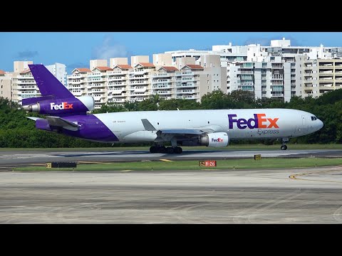 Planespotting in 4K at San Juan Luis Munoz Marin Int’l Airport, Single runway Operations! Part 1