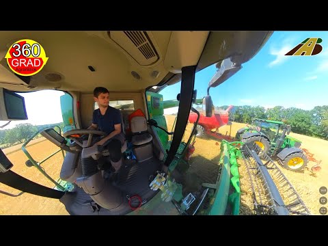 360 Grad Blick - Mähdrescher John Deere S785i & Traktor Interior driver's cabin Combine Harvester