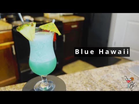 How to Make a Blue Hawaii