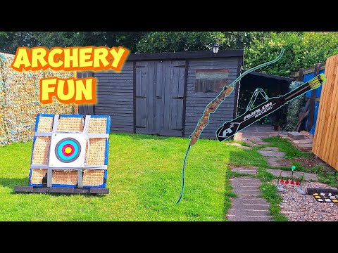 Recurve Bow Back Garden Shooting