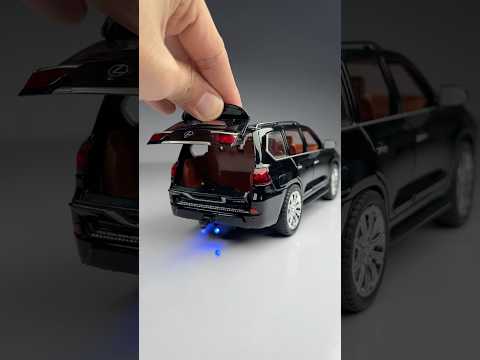 Smoke Coming from Lexus LX570 #diecast