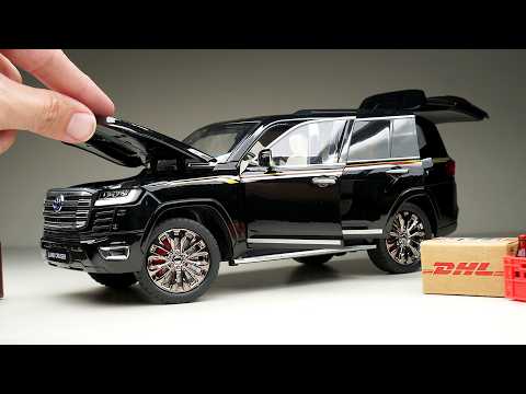 Unboxing of Cheapest Toyota Land Cruiser LC300 1:18 Scale Diecast Model Car 😍