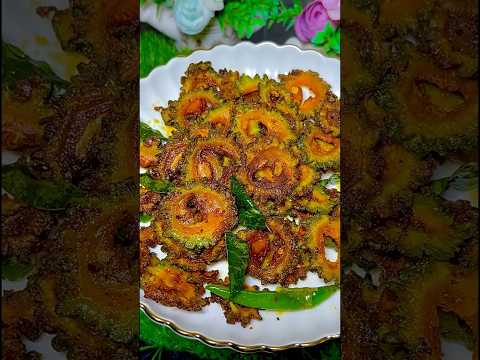 Karele ke Chips #soniabartonrecipes #karela #bittergourd #food #recipe #youtubeshorts #shortvideo