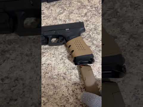 KRISS VECTOR MAGAZINES ARE NOT ALWAYS RELIABLE !! 💔🫠#GUNS #SHORTS #EDC #FIREARM #KRISSVECTOR #2A