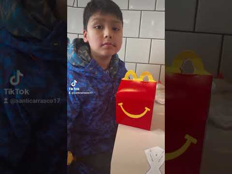 este soy yo en macdonal's @santicarrasco17 video grabado en tiktok