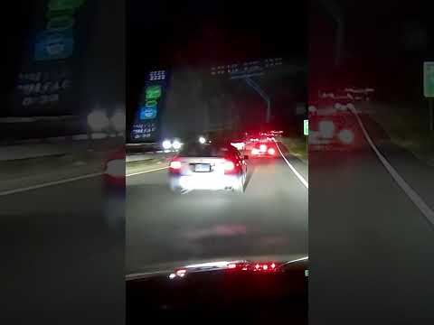 TERRIBLE DRIVER CAUGHT ON DASH CAM