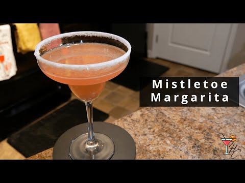 How to Make a Mistletoe Margarita