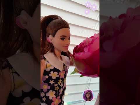 Zara Flowers #barbiedoll #barbie #fashionista