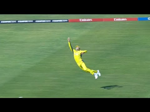 Alex Carey stunning flying one hand catch of Phil Salt, Australia vs England Champions Trophy 2025