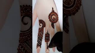 back Hand Beautiful kashees Mehndi Design#shorts #hennastyleandpassion