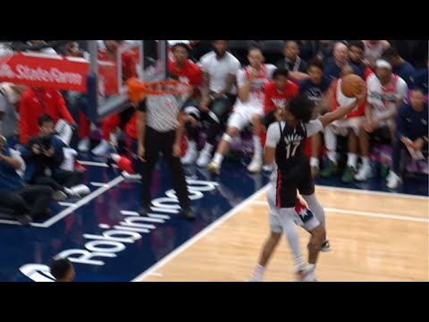 Shaedon Sharpe CLEARS Wizards & Blazers bench & SHOCKS THEM after crazy dunk!