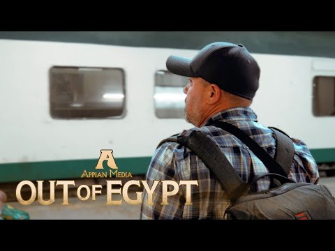 A Difficult Overnight Train to Luxor - Out of Egypt 4/12