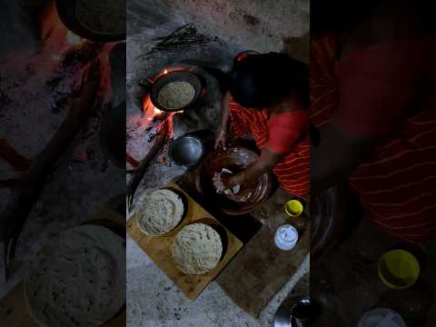 Kutch Ke Local Or Authentic Khane Ka Swad: Desi Bajra Na Rotla #shorts