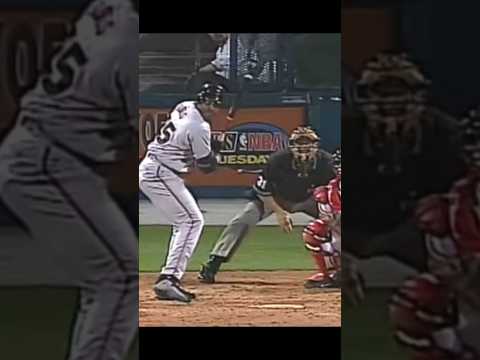 Sweet Swing of Barry Bonds #MLB #baseball